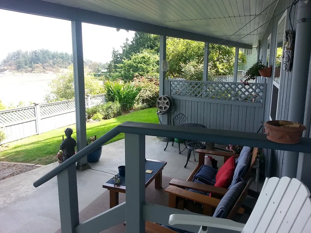 Hammond Bay Oceanside Guesthouse Nanaimo Canada