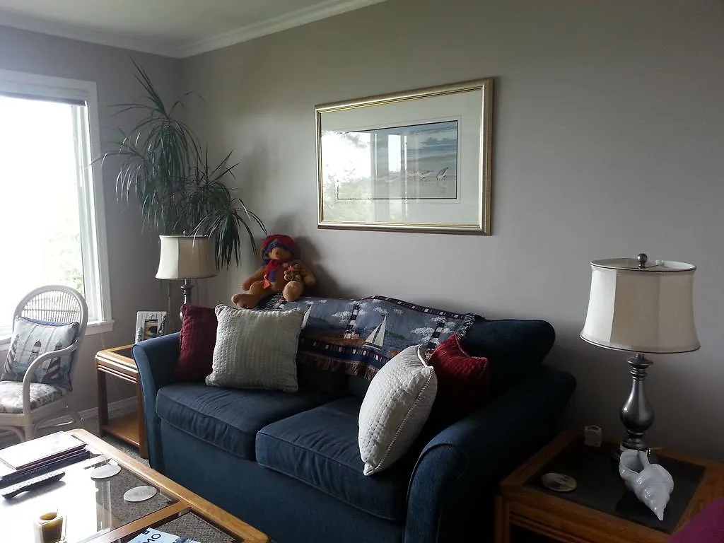 Hammond Bay Oceanside Guesthouse Nanaimo Guest house