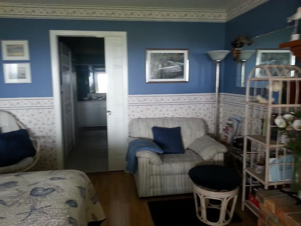 Hammond Bay Oceanside Guesthouse Nanaimo